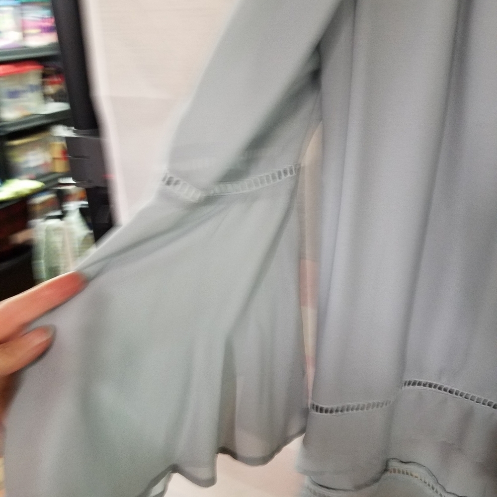 Off the Shoulder Gray Top 2X - Picture 2 of 6